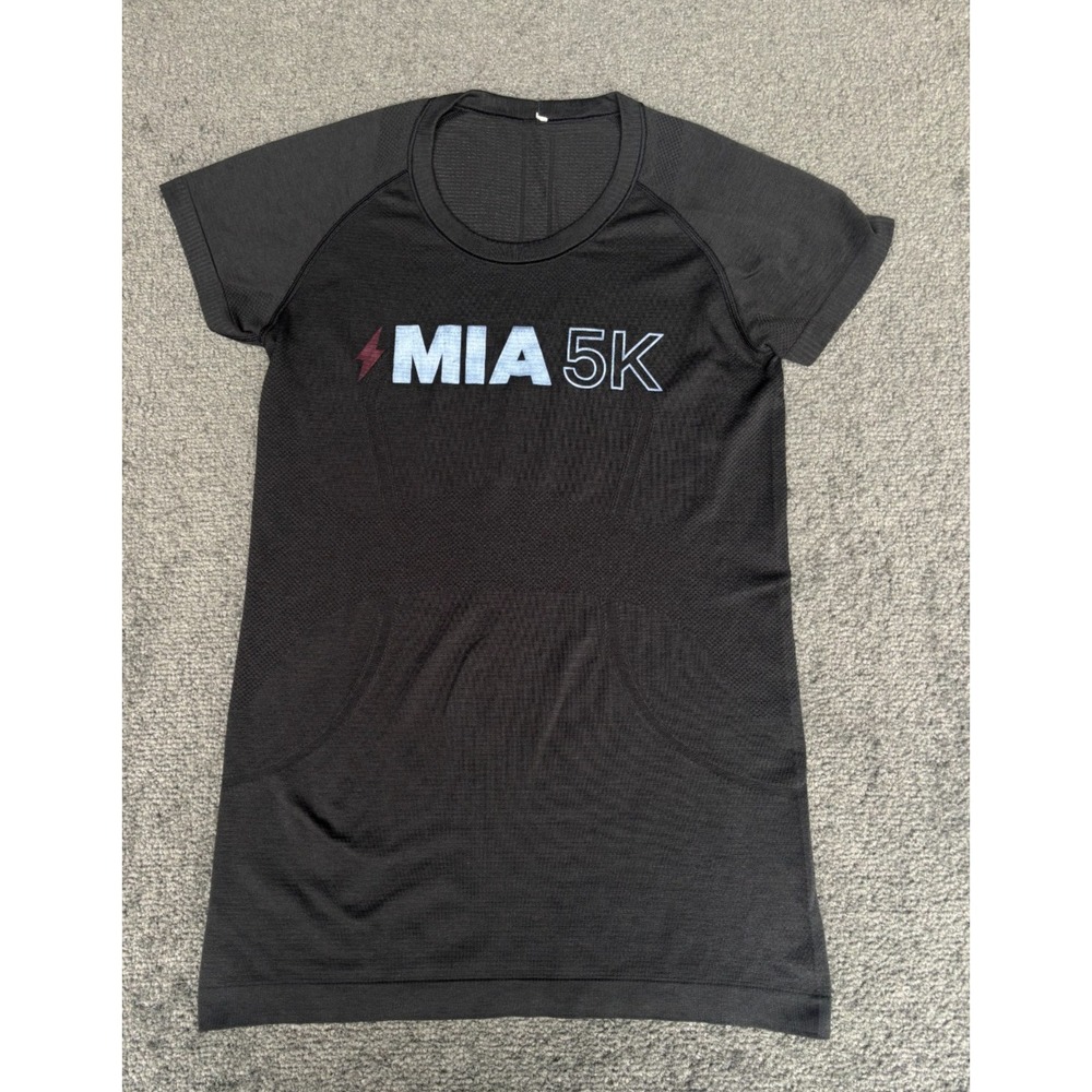 LULULEMON Logo Tee Metal Vent Tech T-Shirt Black Miami 5K Crew Neck Short Sleeve